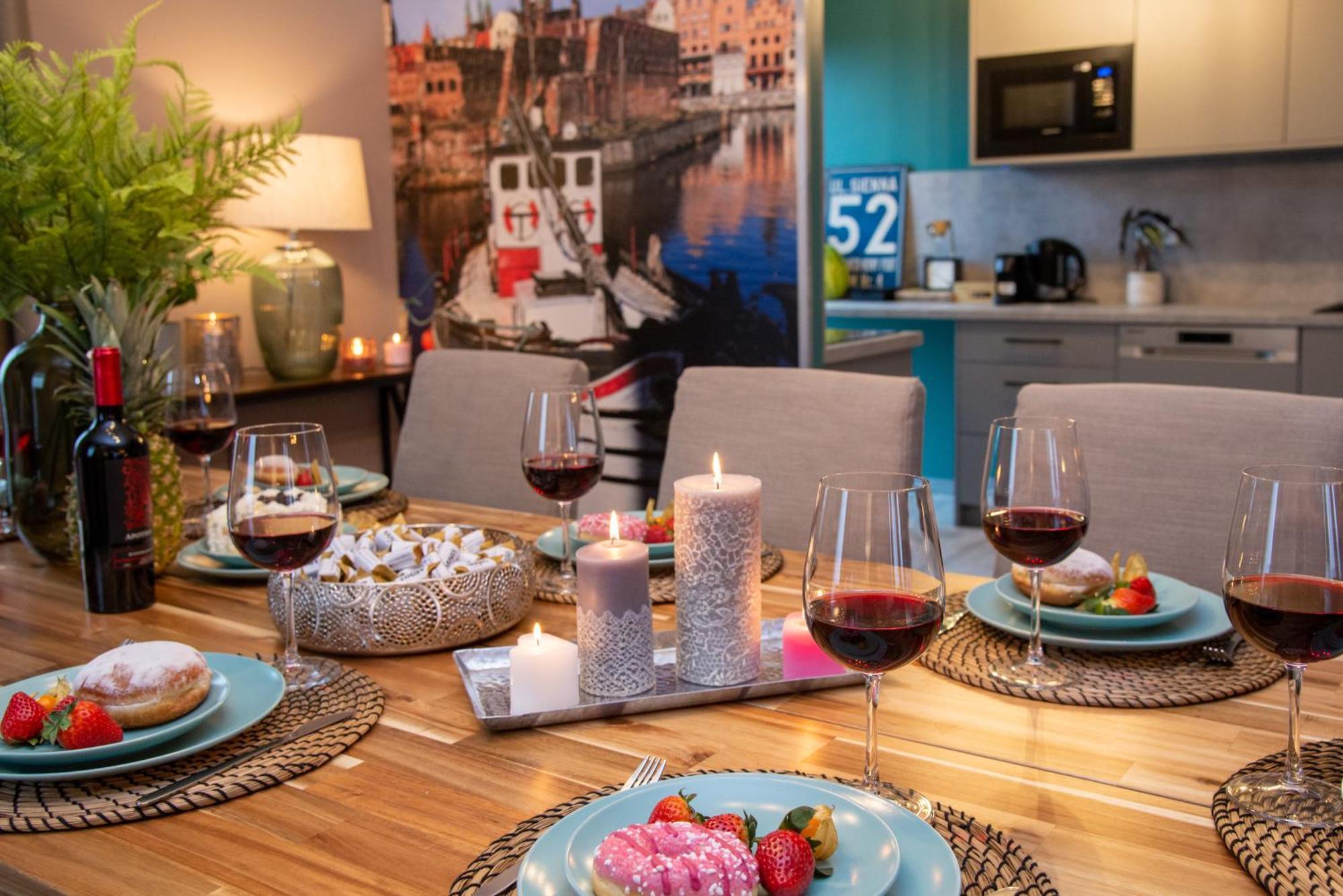 Premium 4 Rooms Apartment Gdansk Bagian luar foto